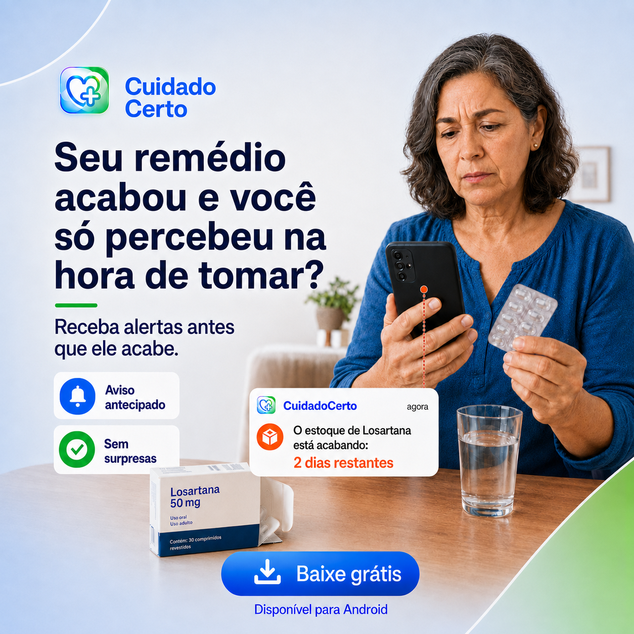 Pessoa recebendo alerta de estoque baixo de medicamento pelo CuidadoCerto.
